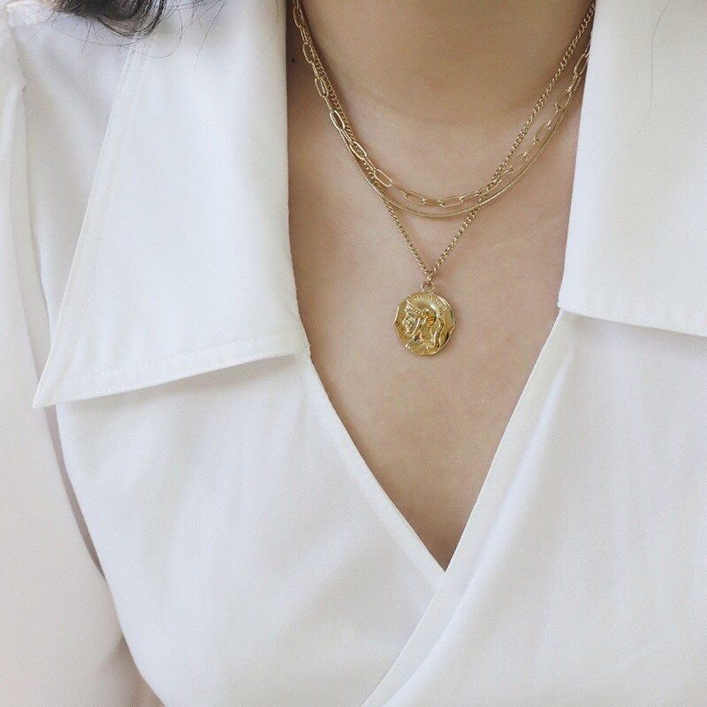 18K Gold Plated Multi-layered Snake Paperclip Chain Knight Coin Necklace - Picture 2 of 4